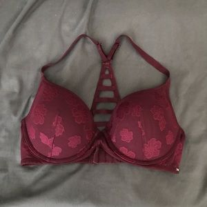 34DD Victoria’s Secret Bra